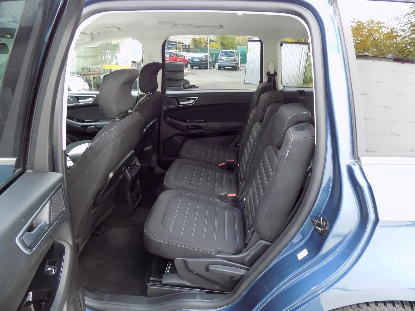Ford Galaxy - Náhled 12