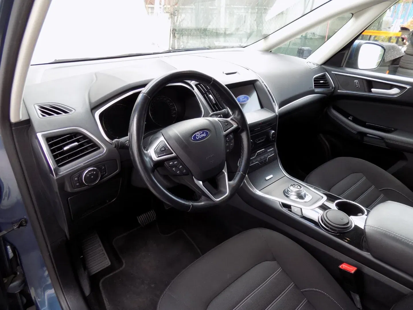 Ford Galaxy - Náhled 15
