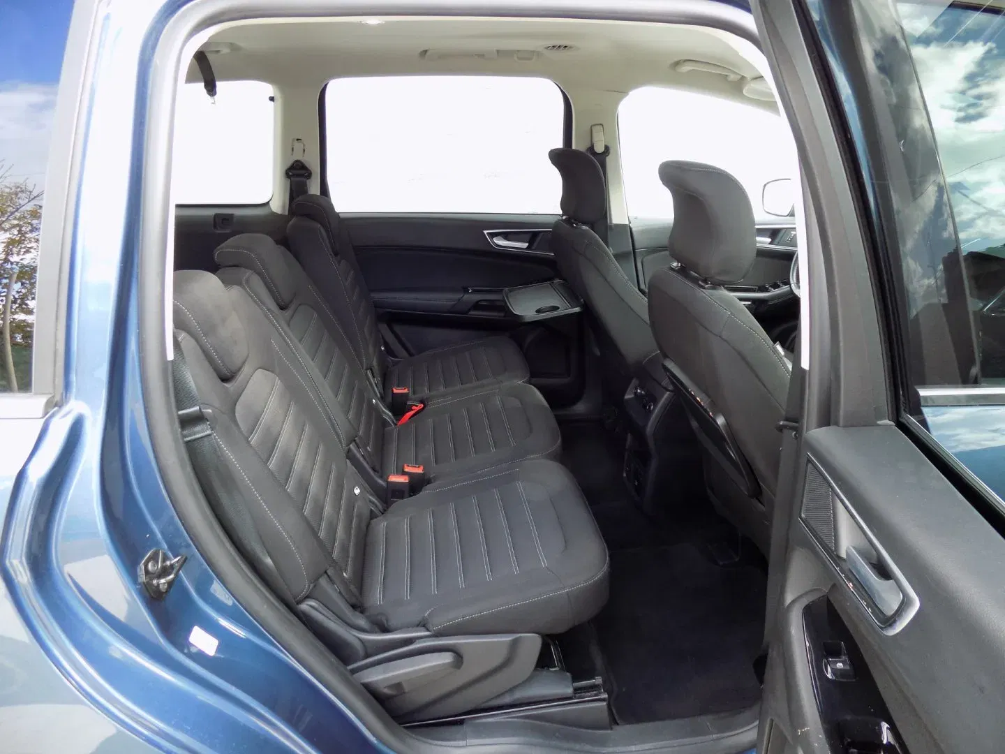 Ford Galaxy - Náhled 20