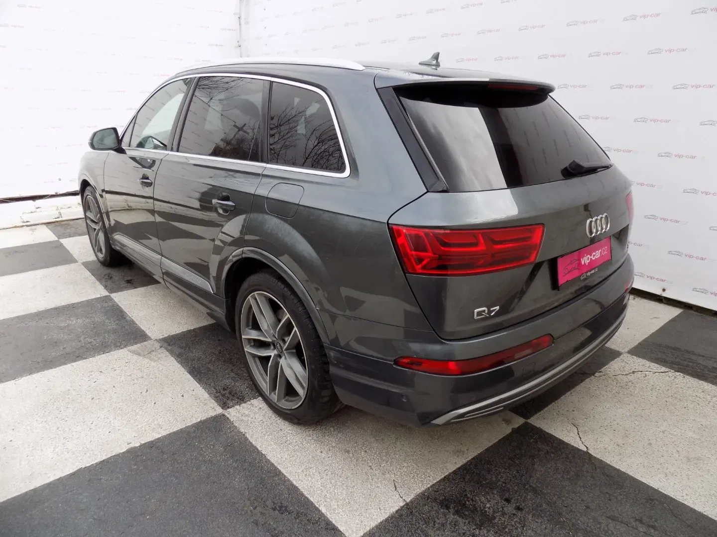 Audi Q7 - Náhled 3