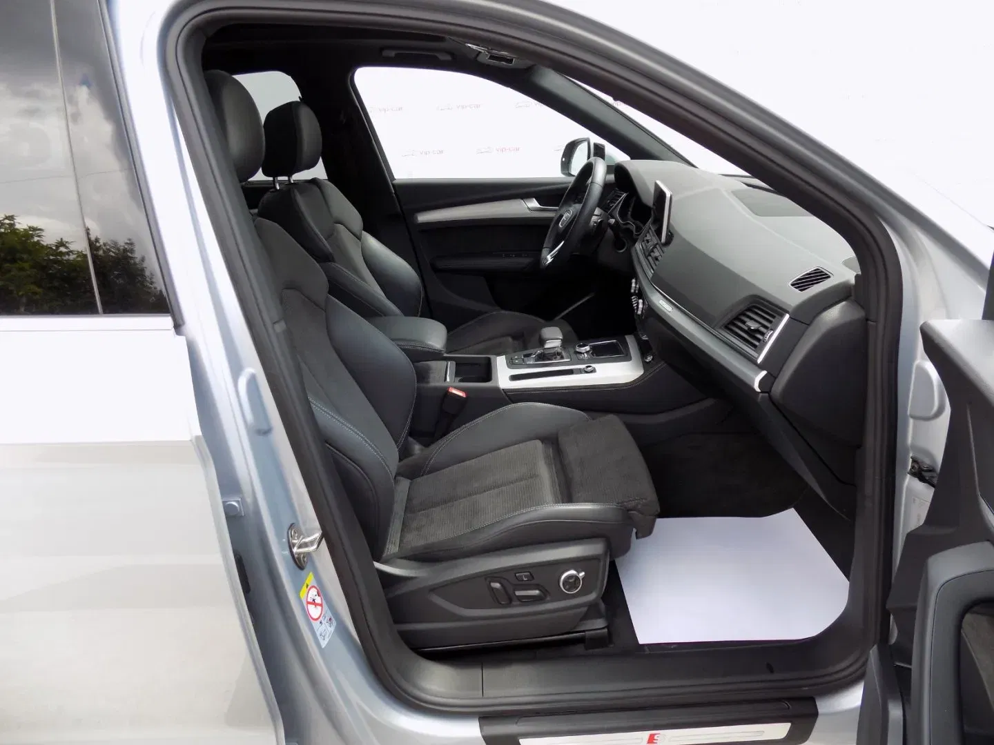 Audi Q5 - Náhled 15