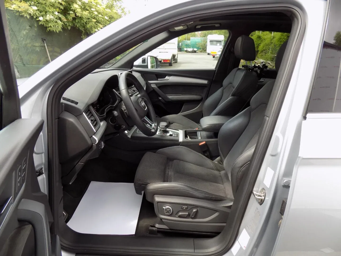 Audi Q5 - Náhled 17