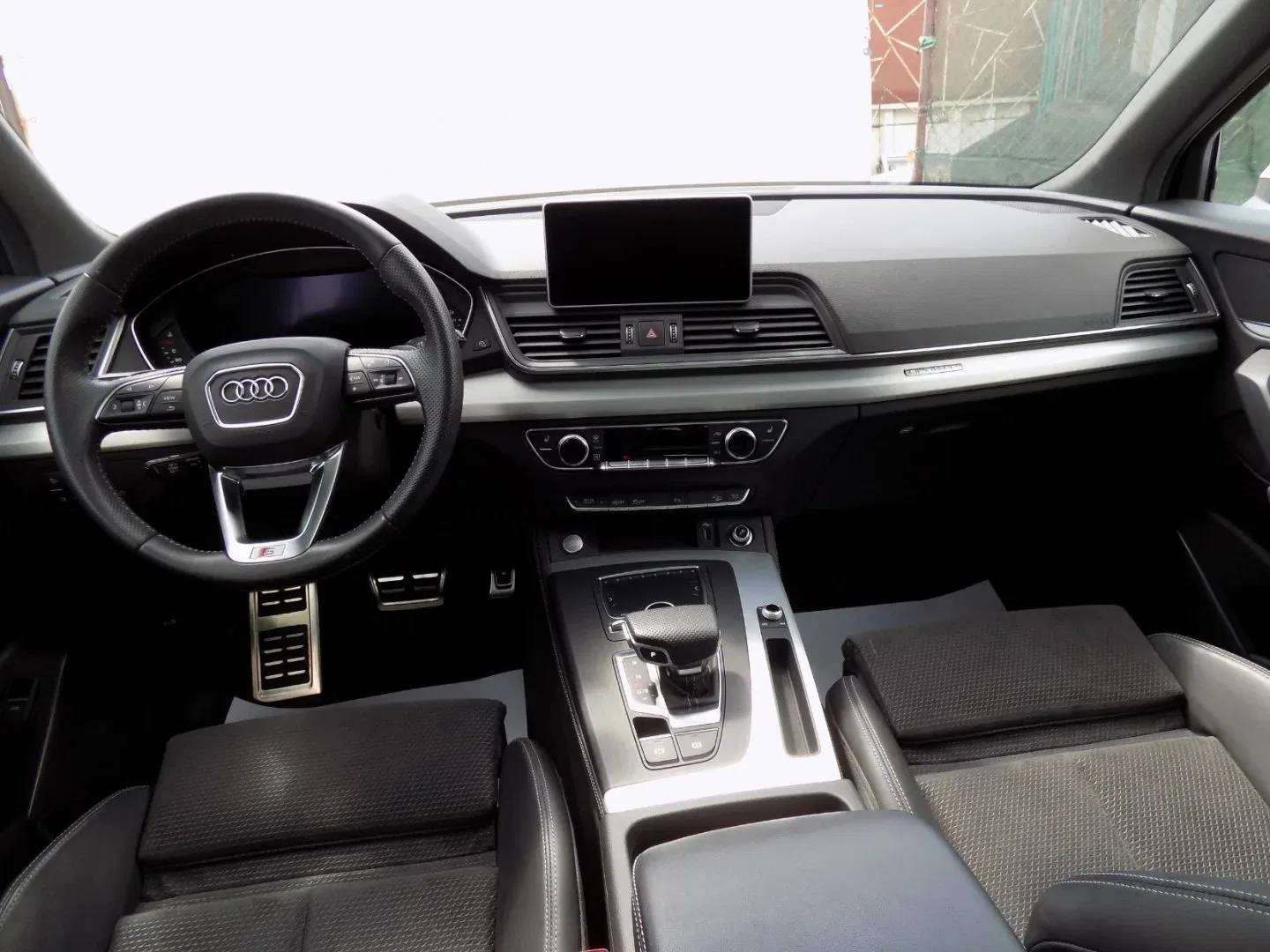 Audi Q5 - Náhled 21