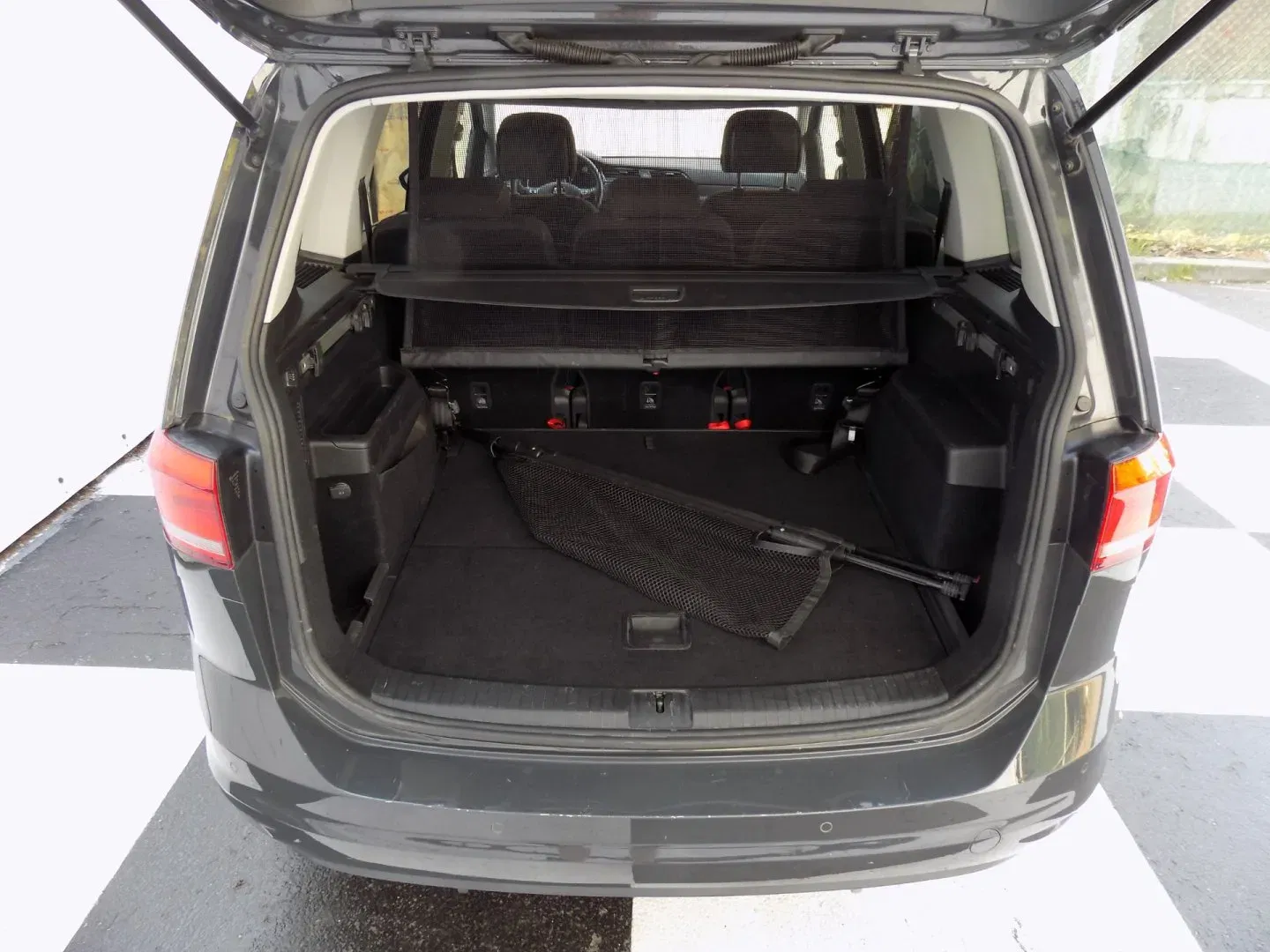 Volkswagen Touran - Náhled 8