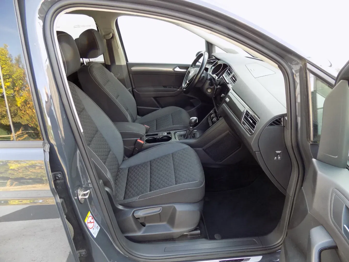 Volkswagen Touran - Náhled 14