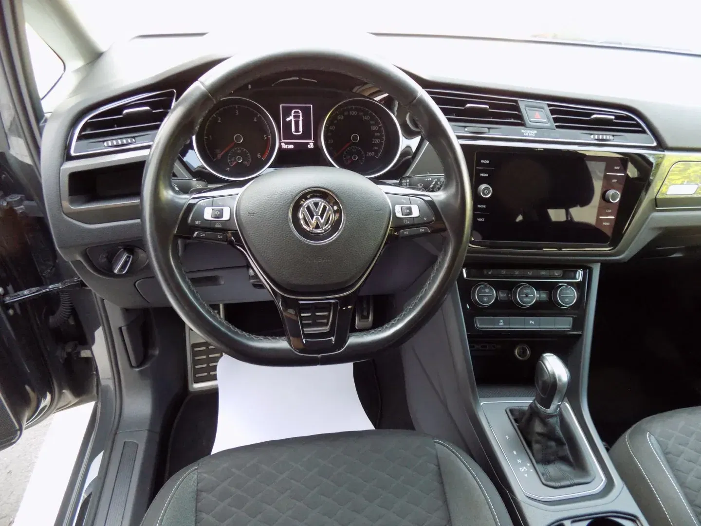 Volkswagen Touran - Náhled 25