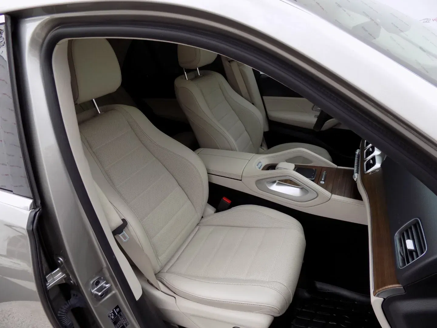 Mercedes-Benz GLE - Náhled 19