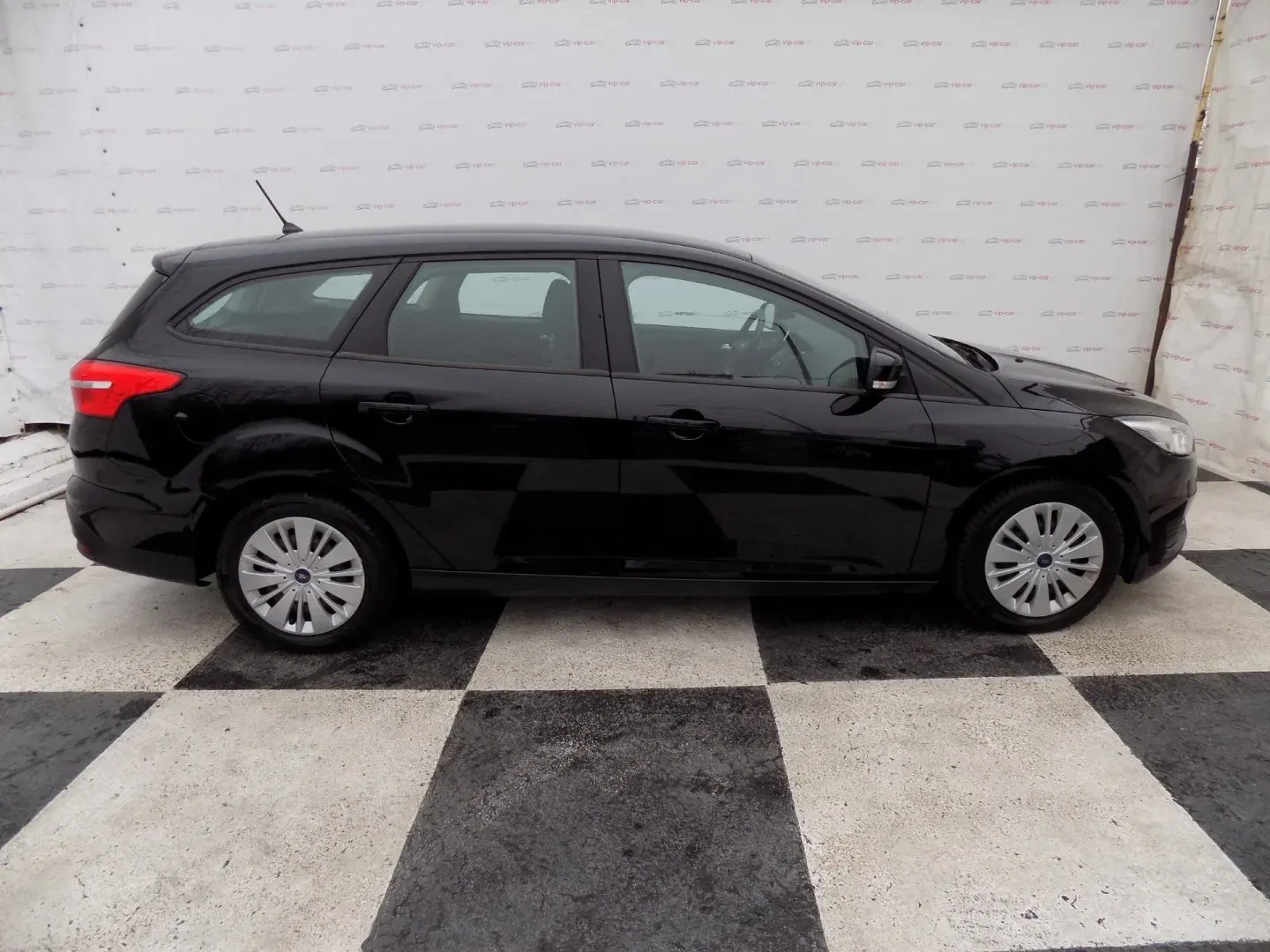 Ford Focus - Náhled 6