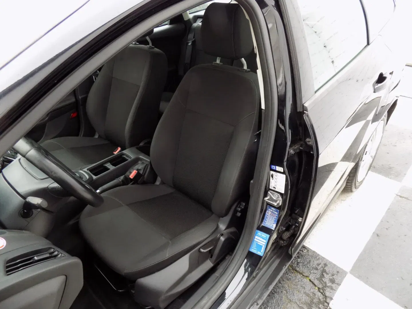 Ford Focus - Náhled 13
