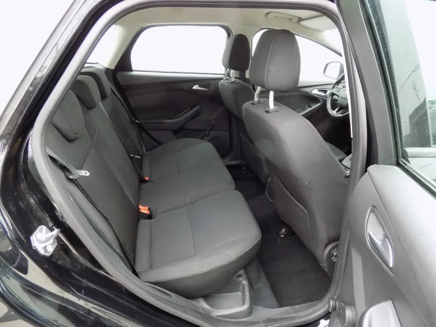 Ford Focus - Náhled 17