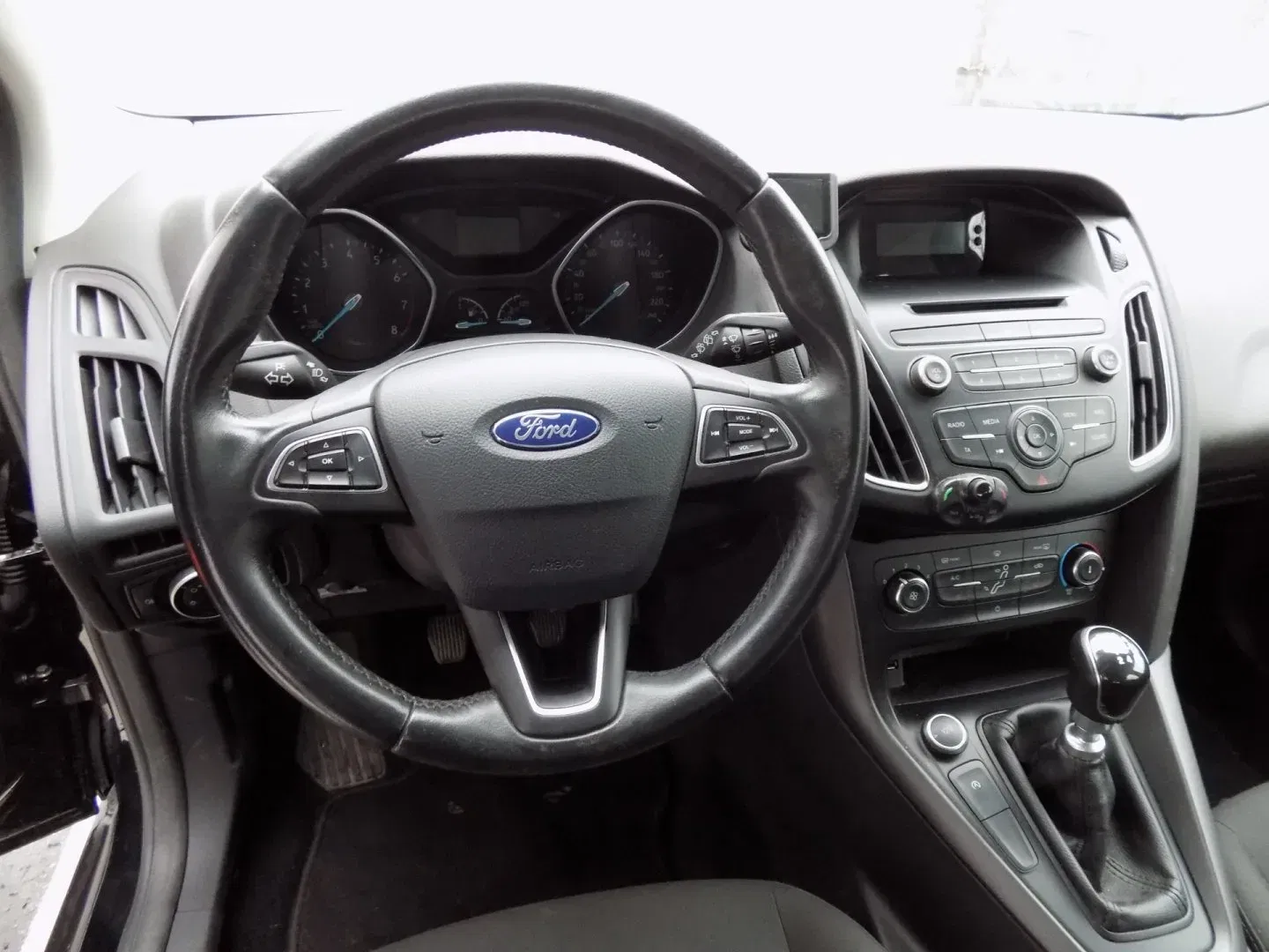 Ford Focus - Náhled 23
