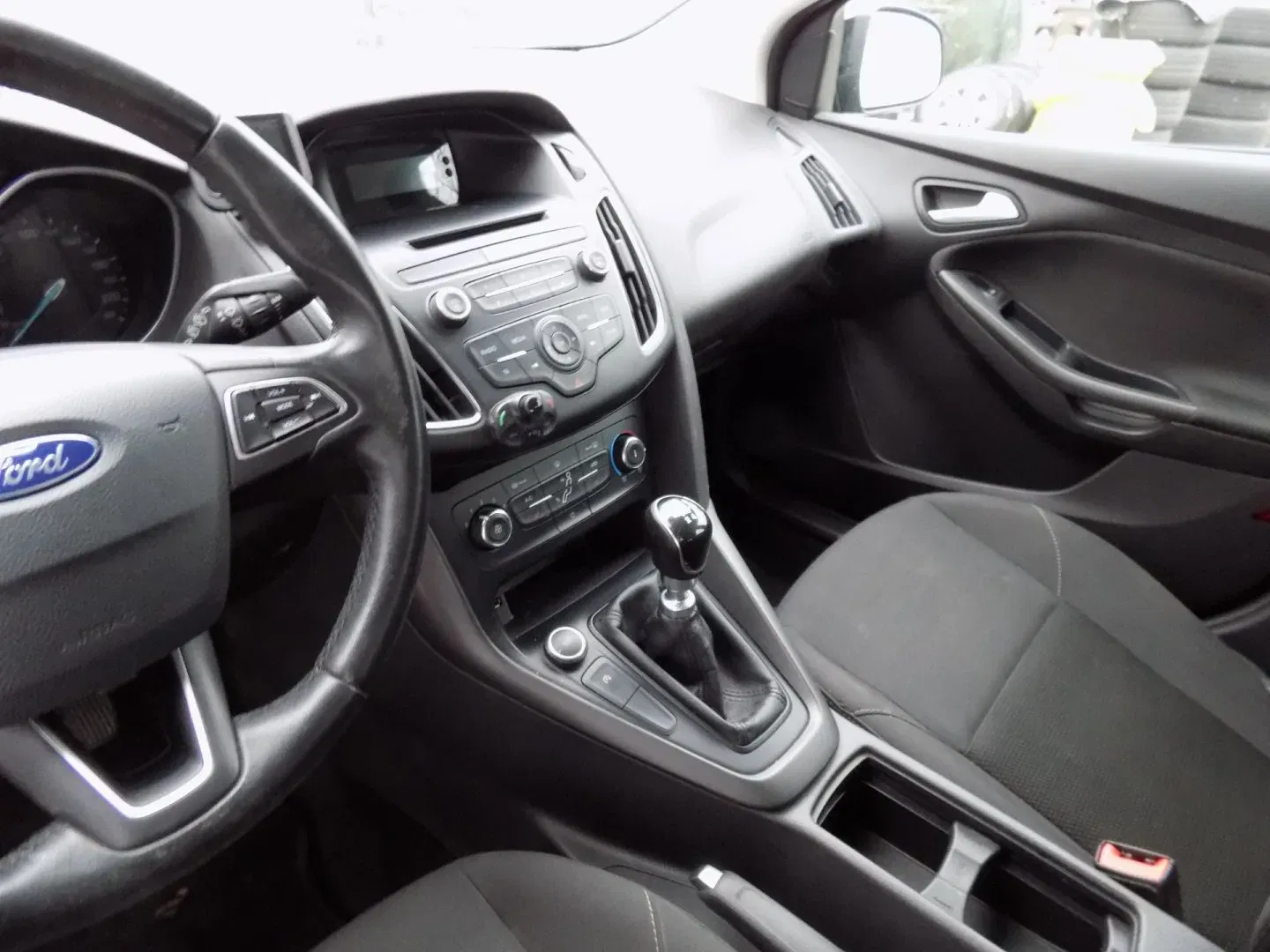 Ford Focus - Náhled 24