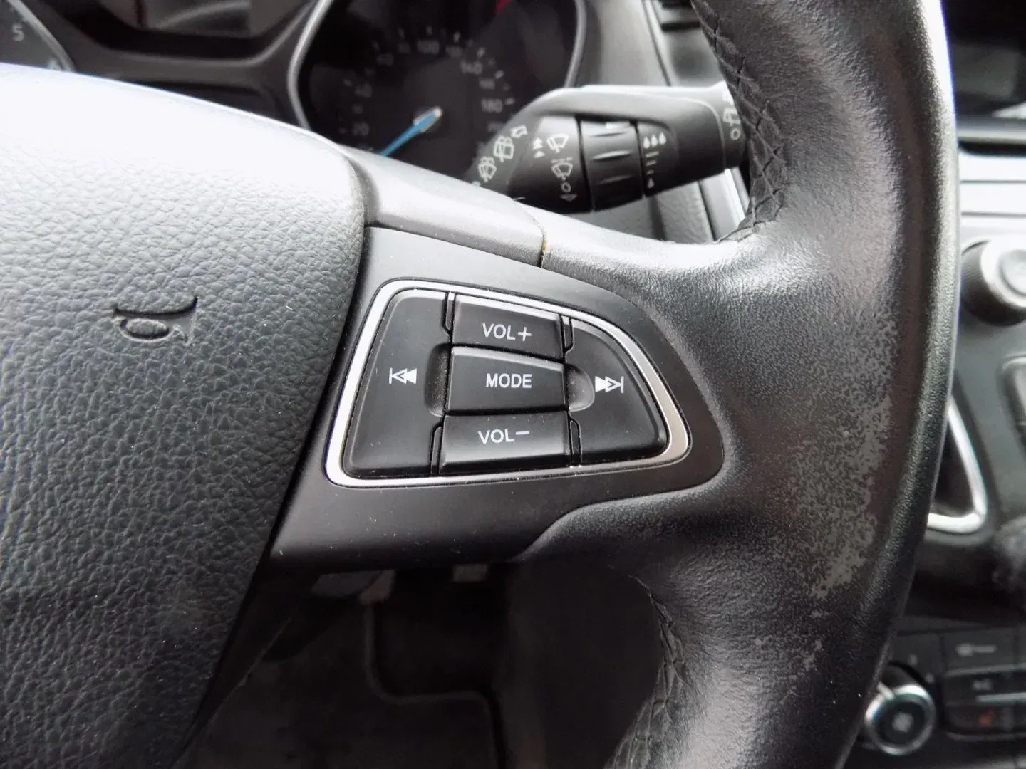 Ford Focus - Náhled 26