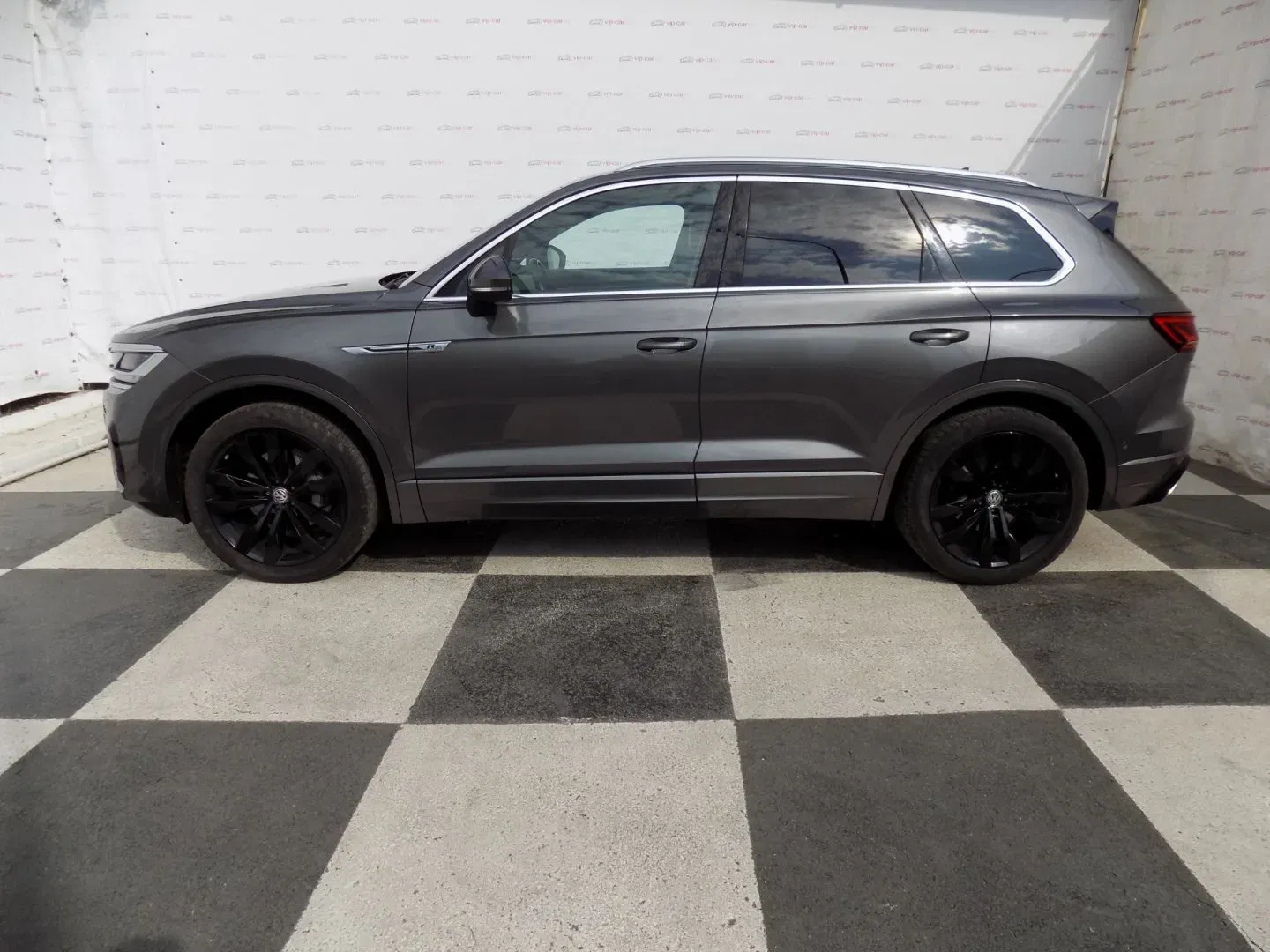 Volkswagen Touareg - Náhled 2