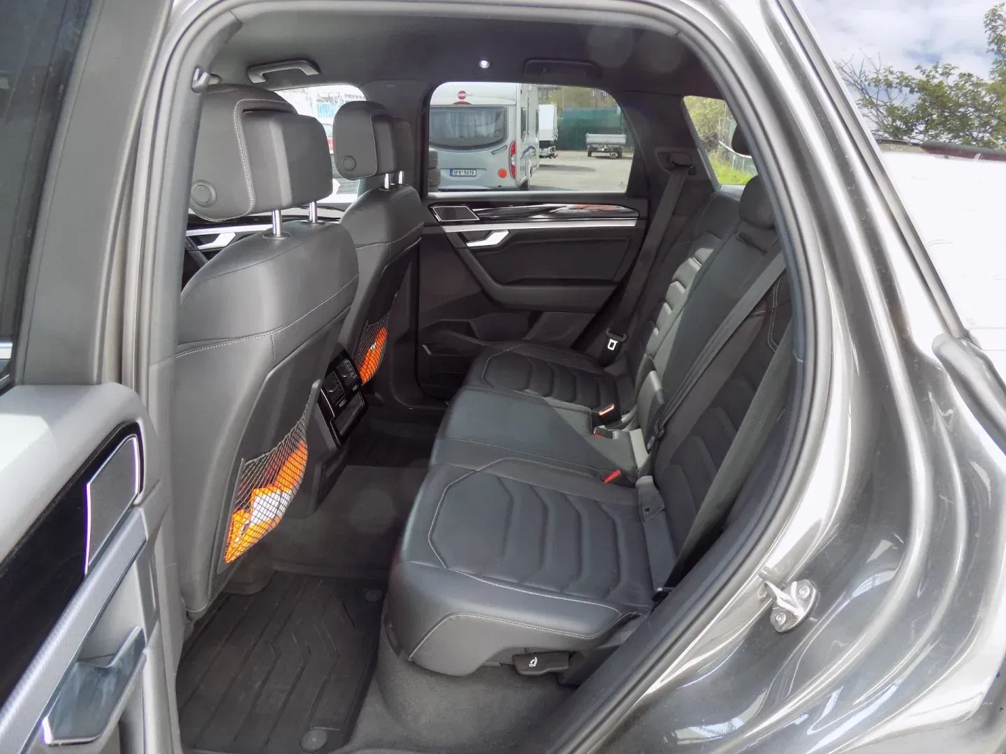 Volkswagen Touareg - Náhled 11