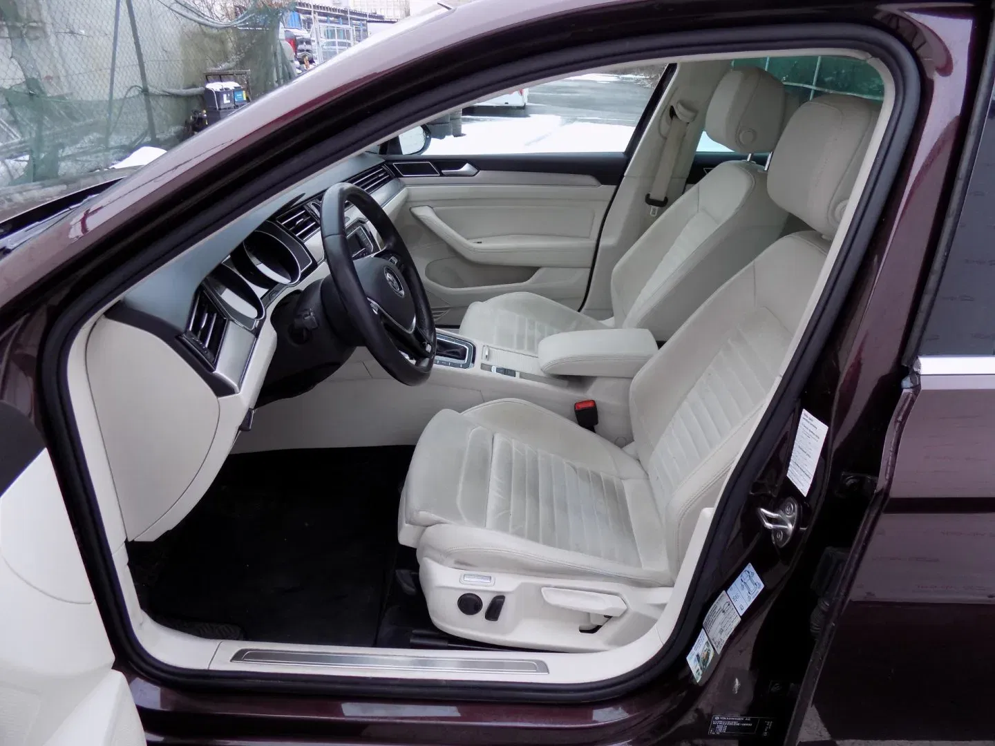 Volkswagen Passat - Náhled 12