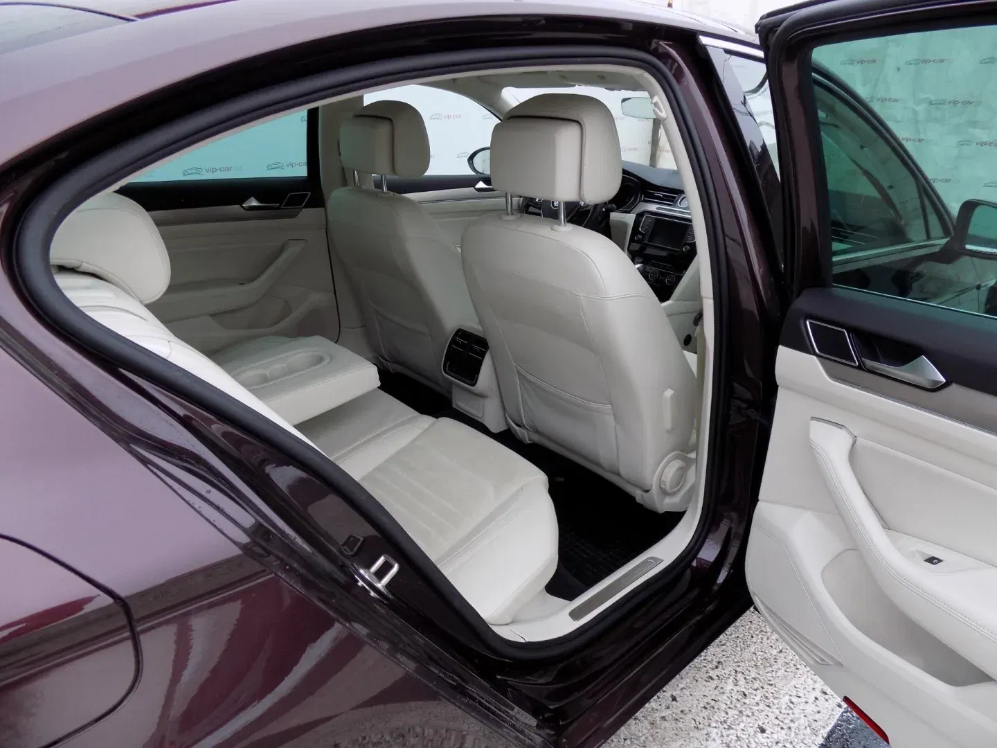 Volkswagen Passat - Náhled 19