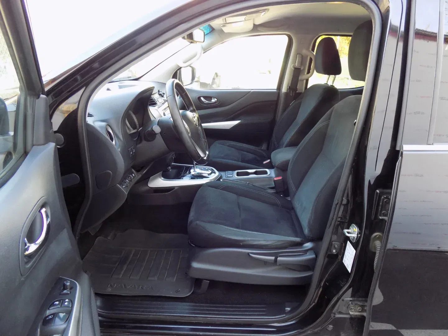 Nissan Navara - Náhled 11