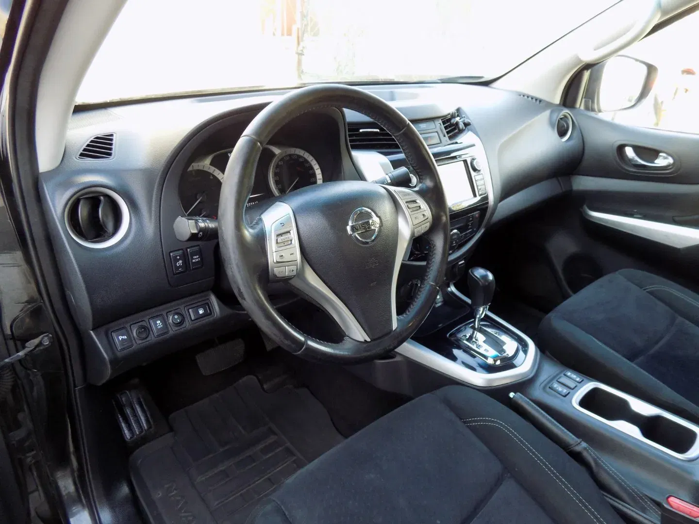 Nissan Navara - Náhled 12