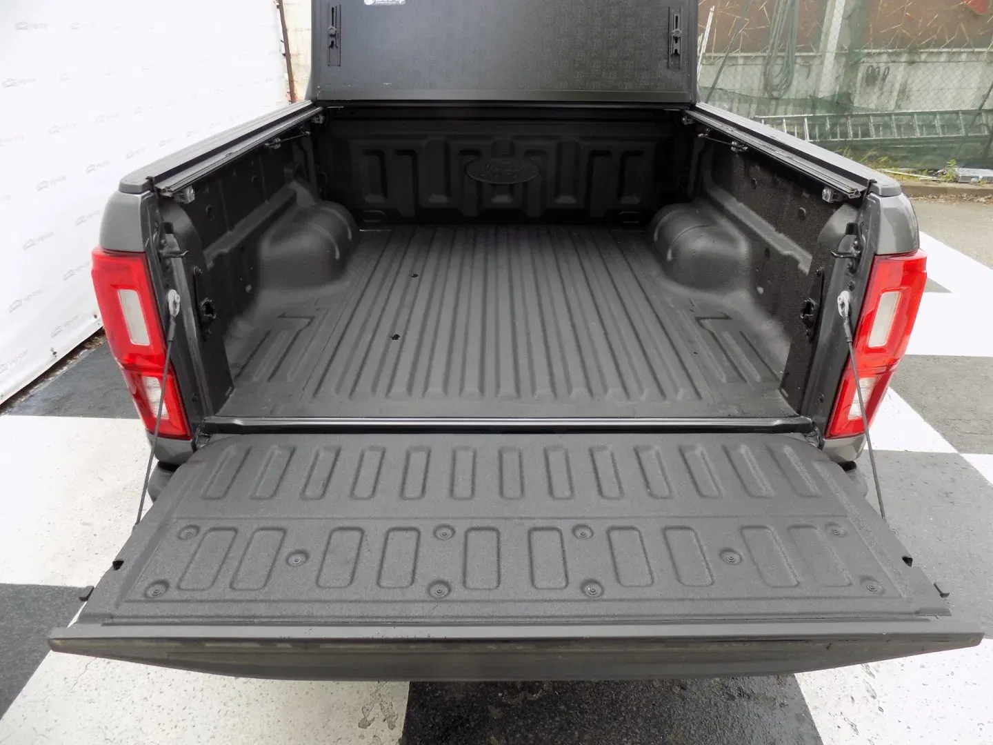 Ford Ranger - Náhled 8
