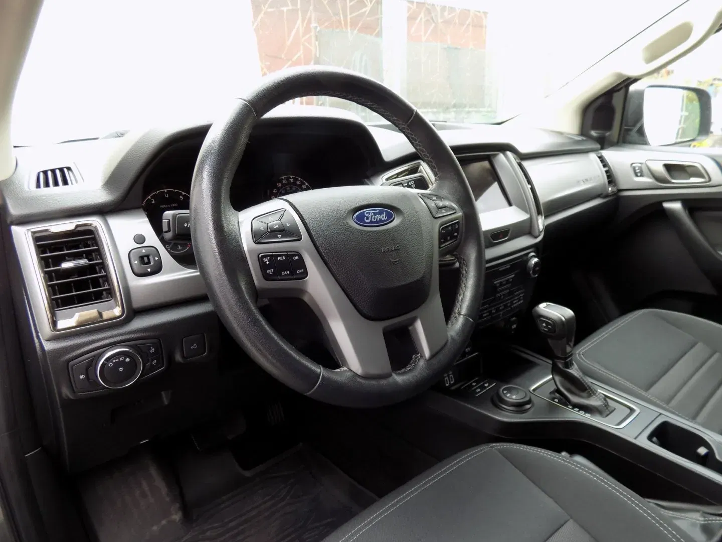 Ford Ranger - Náhled 12