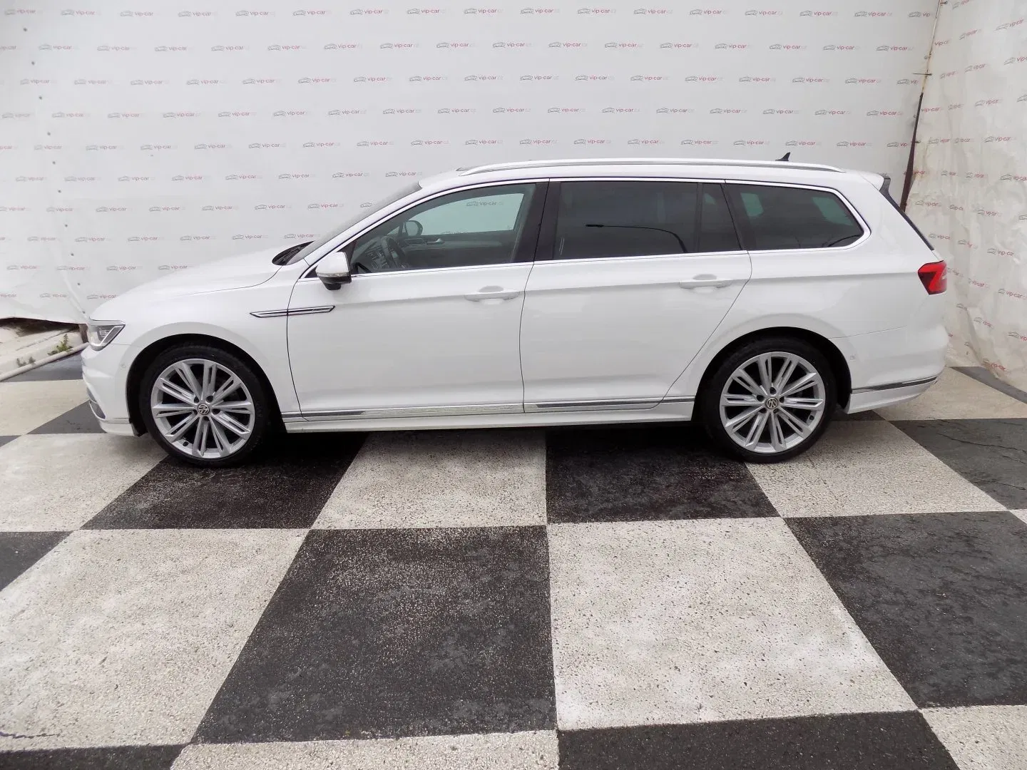 Volkswagen Passat - Náhled 2