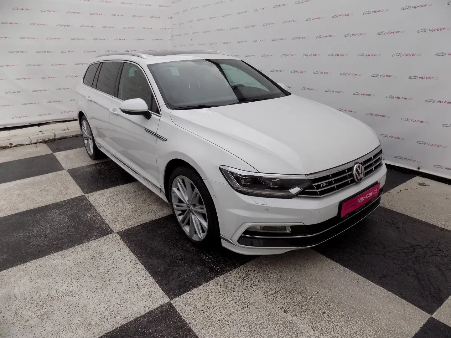Volkswagen Passat - Náhled 6