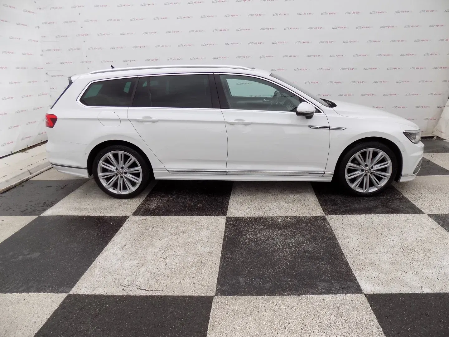 Volkswagen Passat - Náhled 7