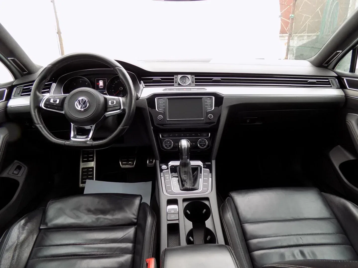 Volkswagen Passat - Náhled 24