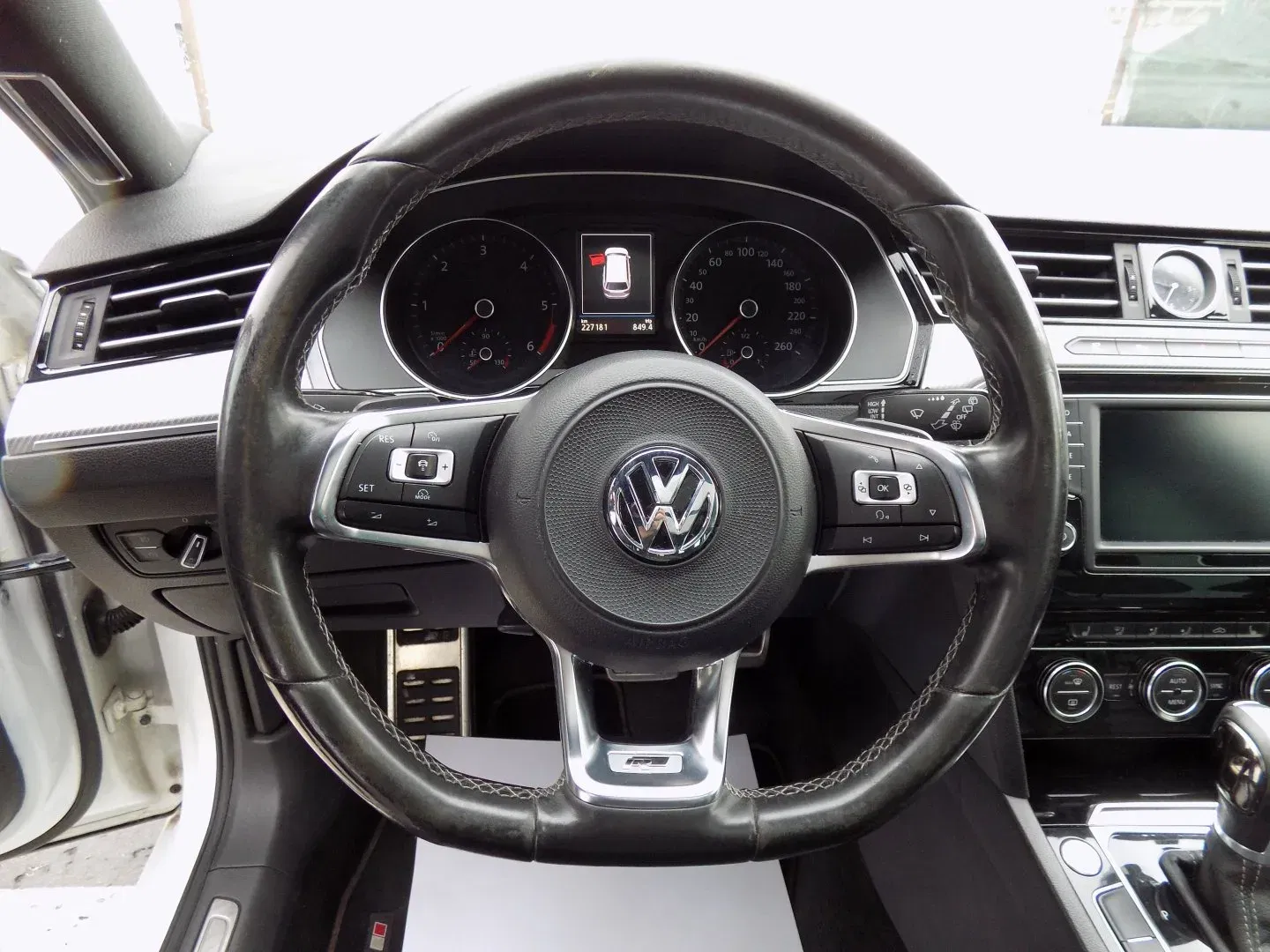 Volkswagen Passat - Náhled 28