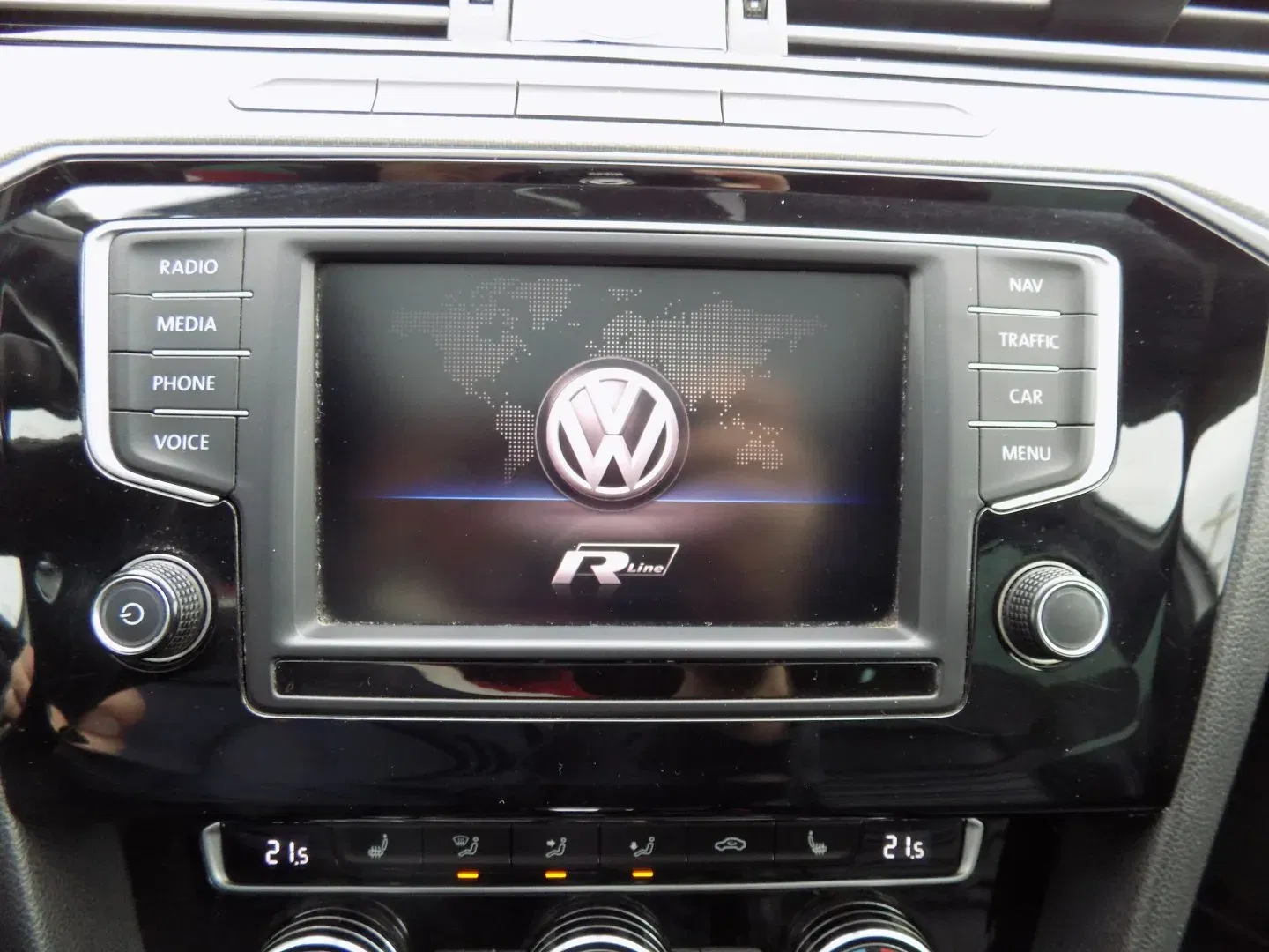 Volkswagen Passat - Náhled 36