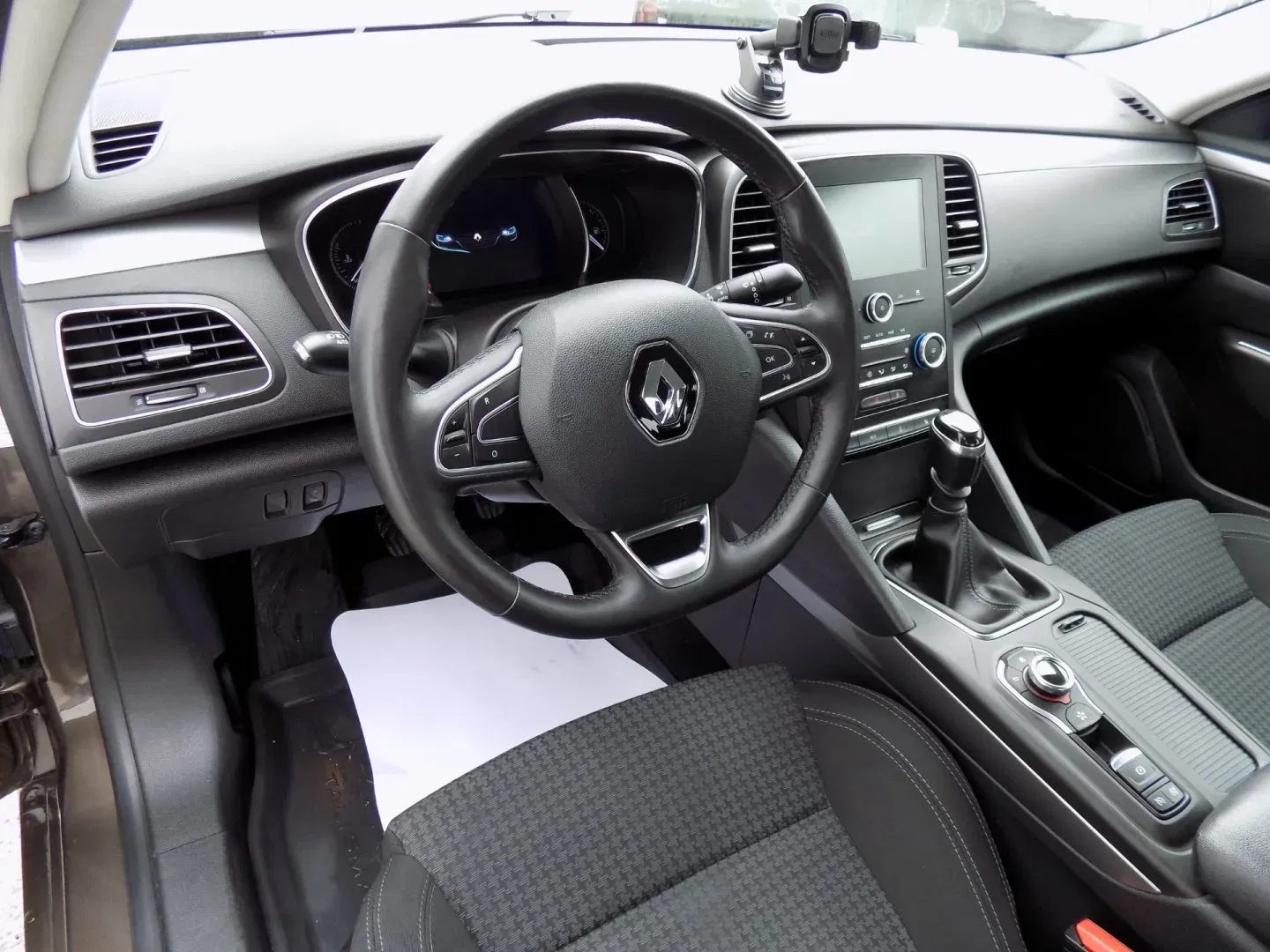 Renault Talisman - Náhled 12