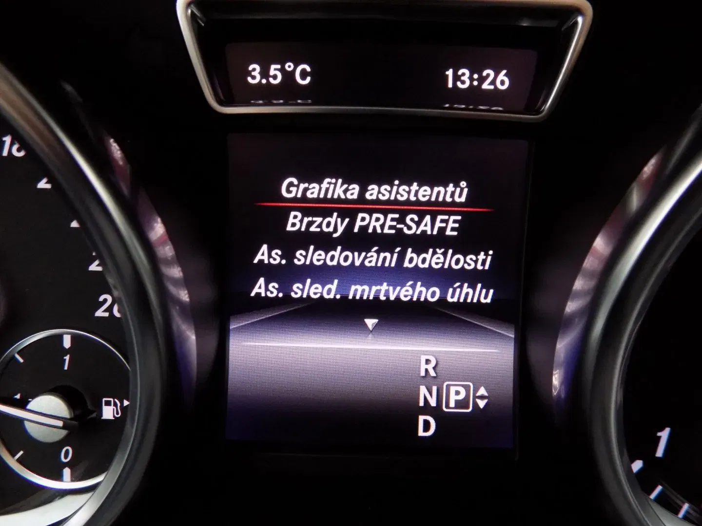 Mercedes-Benz Třídy M - Náhled 40