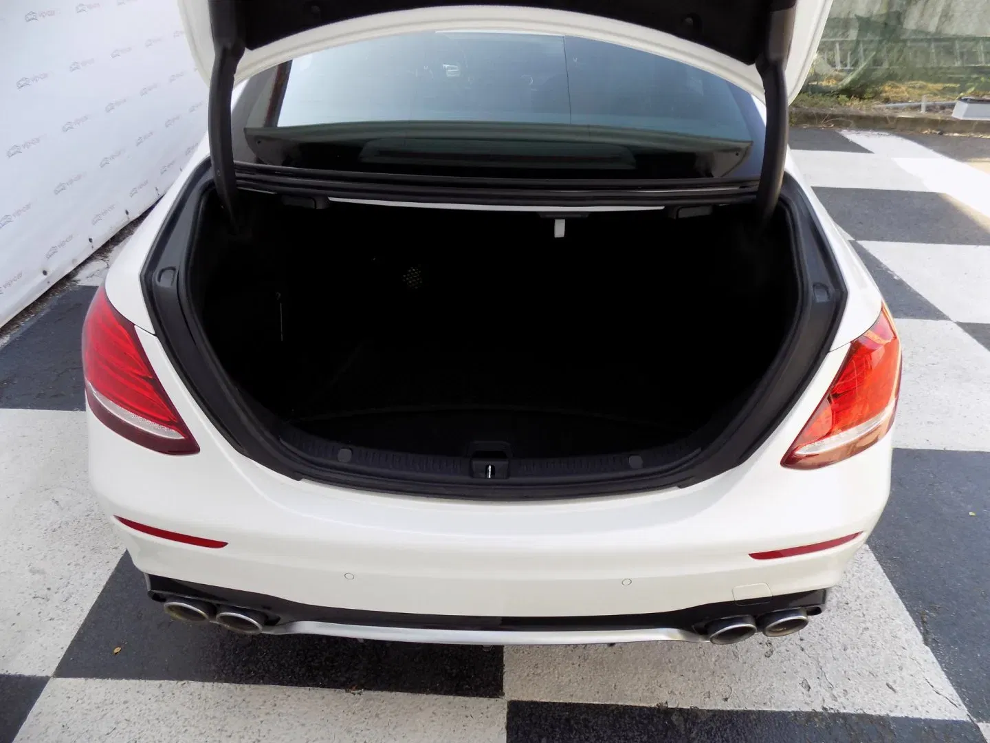 Mercedes-Benz Třídy E - Náhled 8