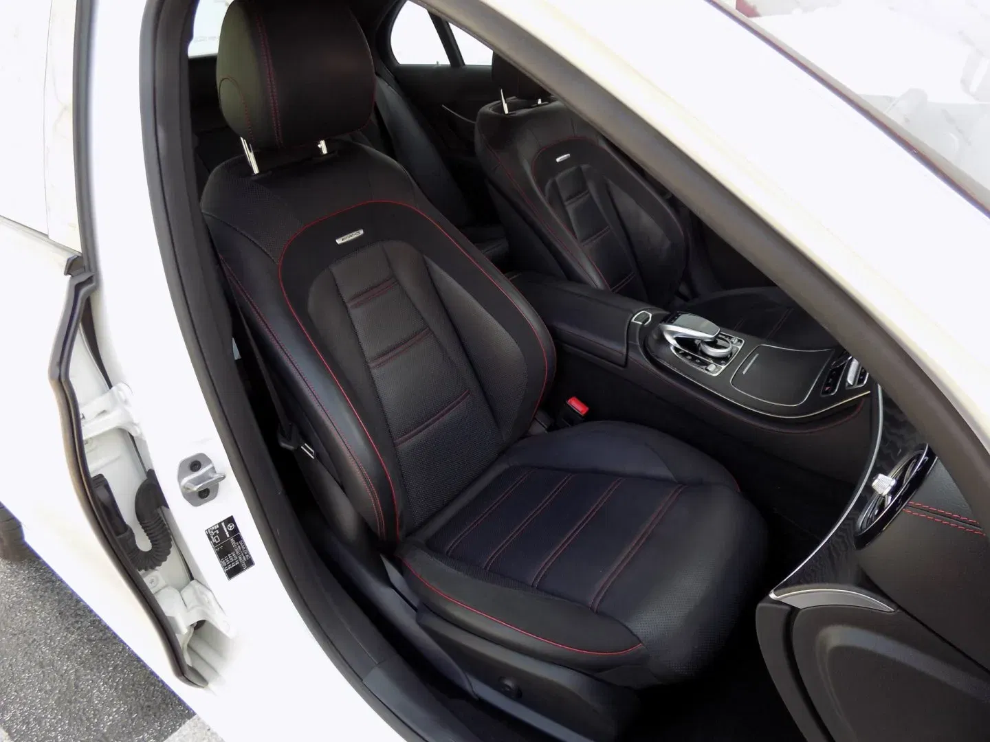 Mercedes-Benz Třídy E - Náhled 19
