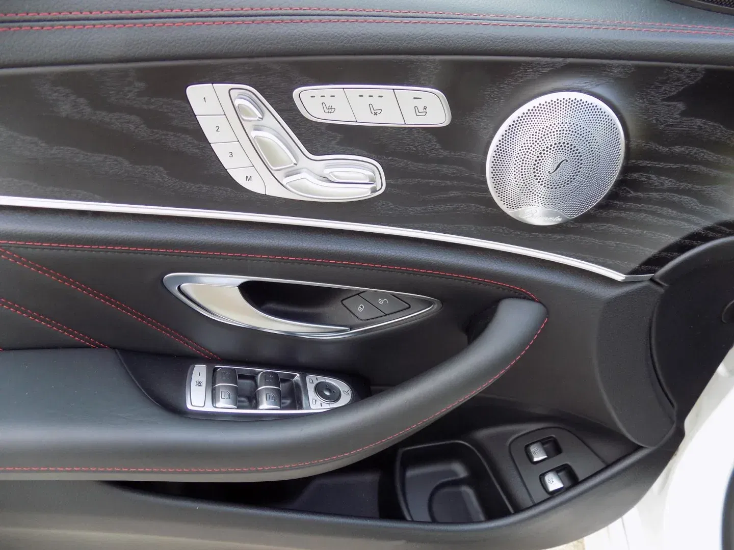 Mercedes-Benz Třídy E - Náhled 23