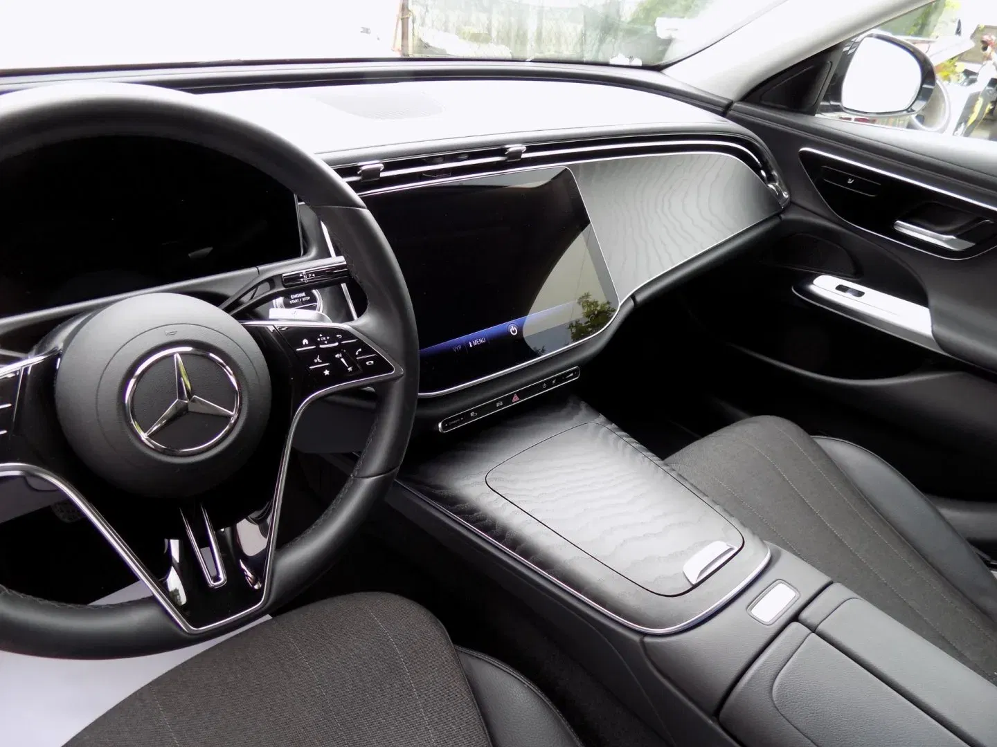 Mercedes-Benz Třídy E - Náhled 25