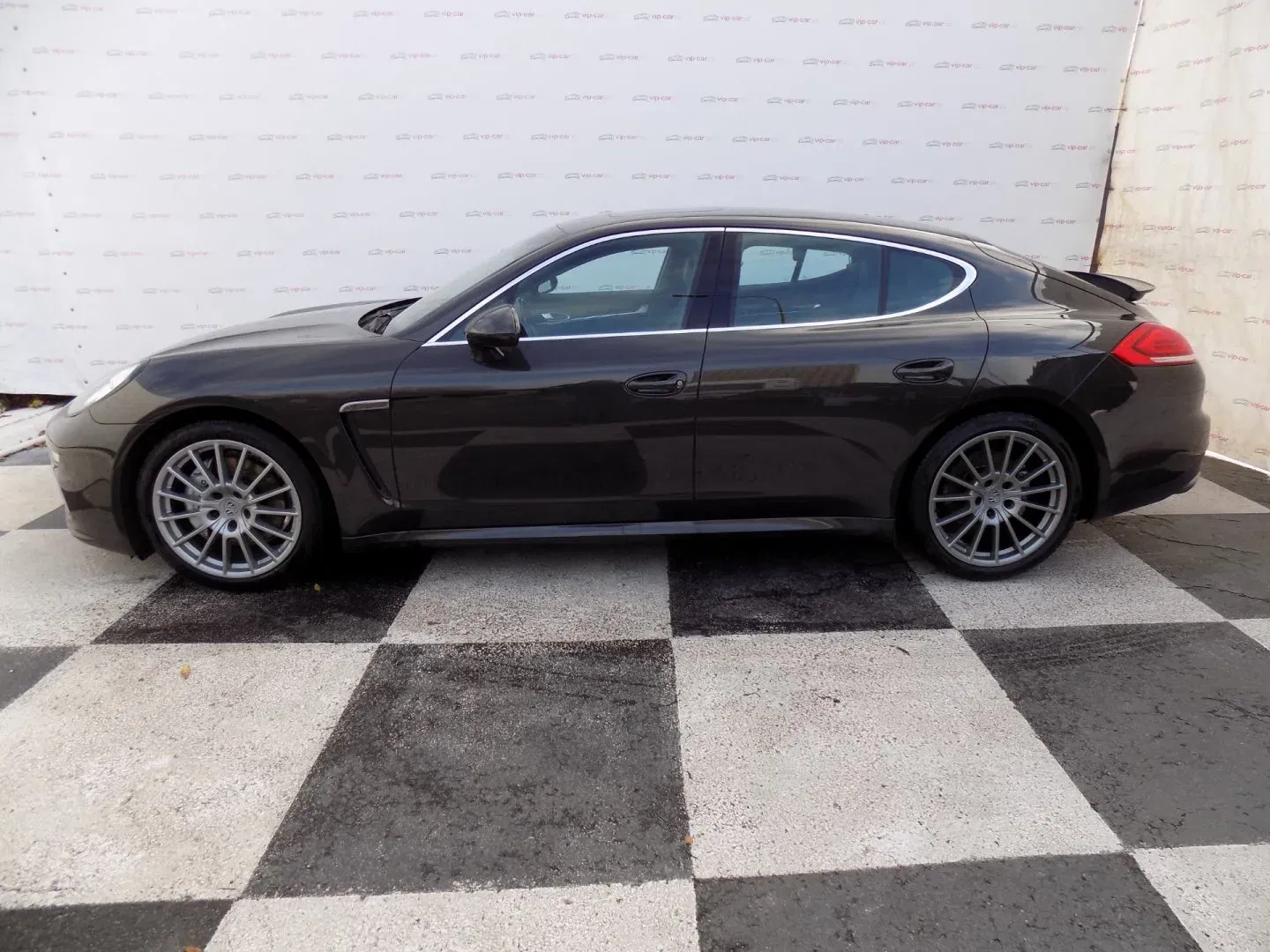 Porsche Panamera - Náhled 2