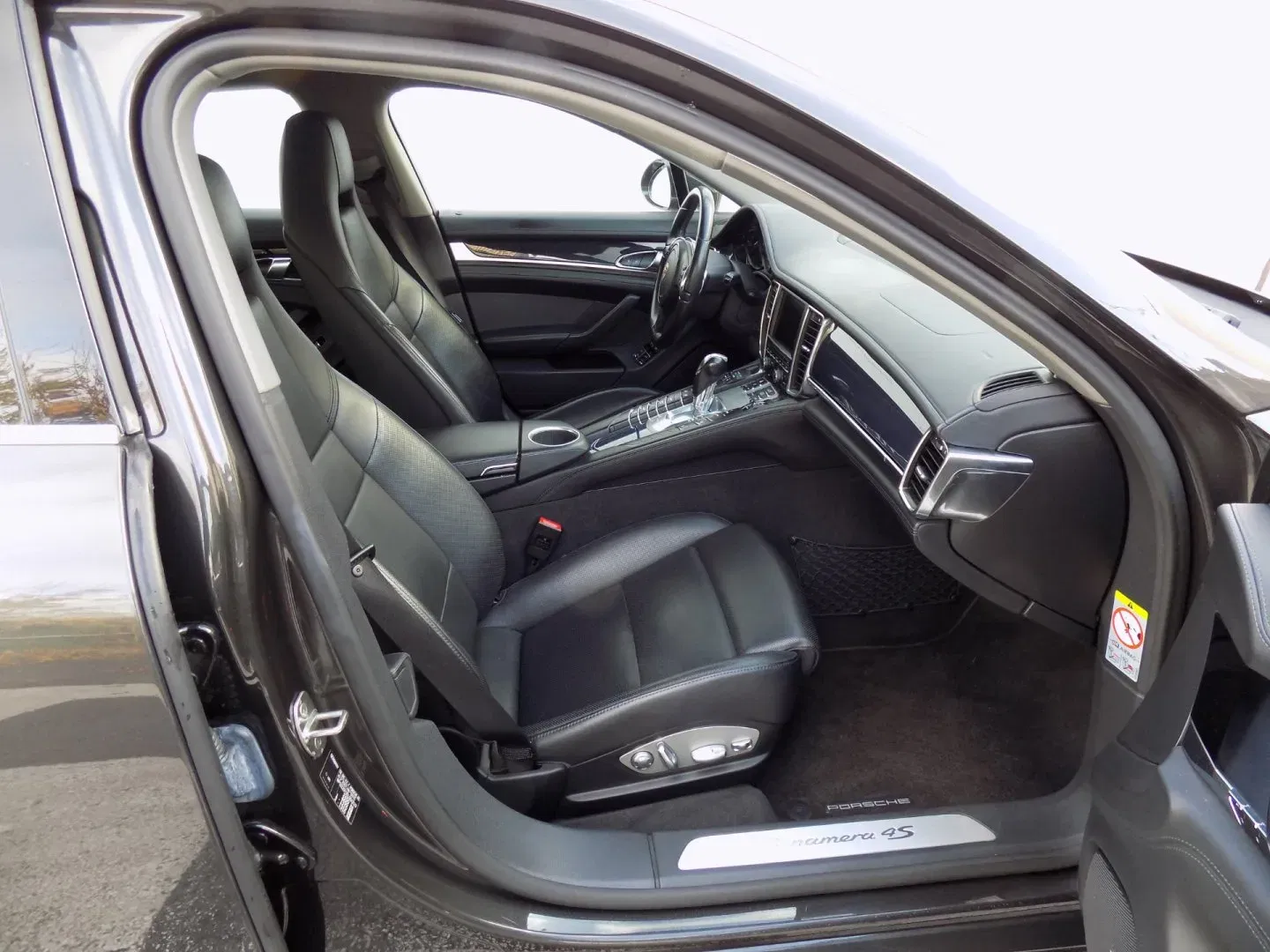 Porsche Panamera - Náhled 16