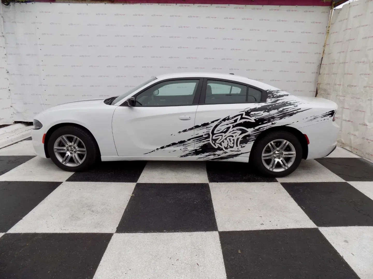 Dodge Charger - Náhled 2