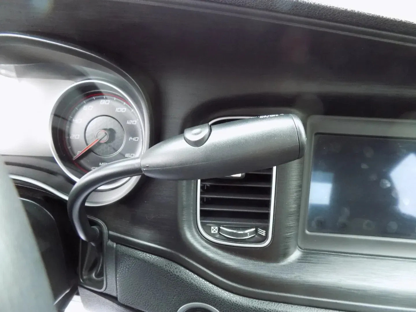 Dodge Charger - Náhled 24