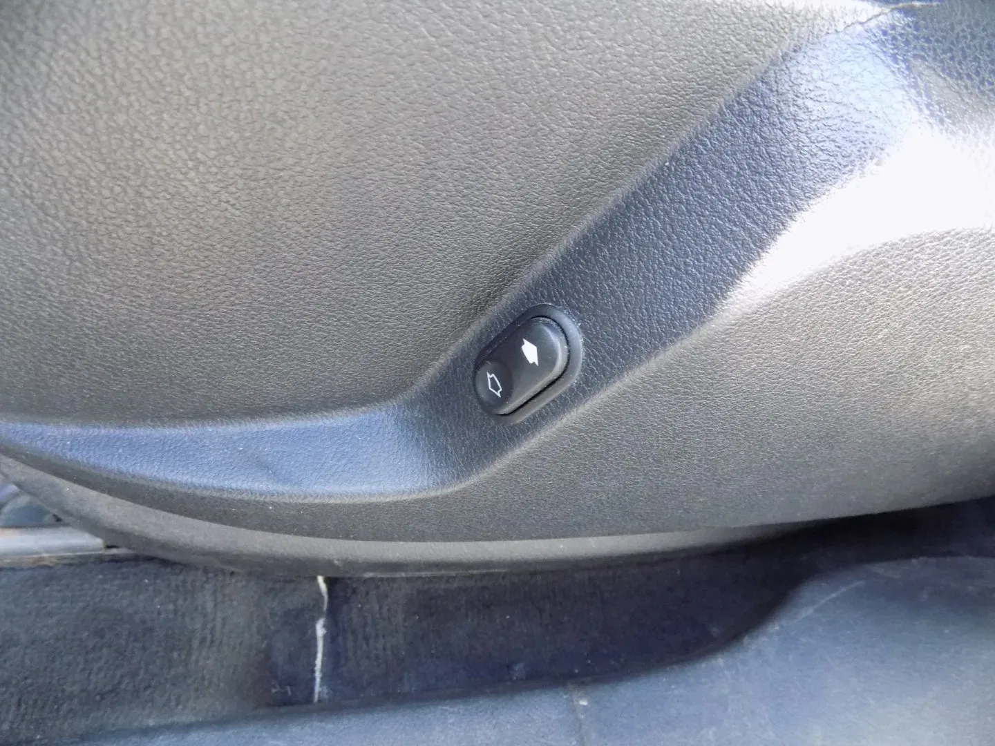 Ford S-MAX - Náhled 21