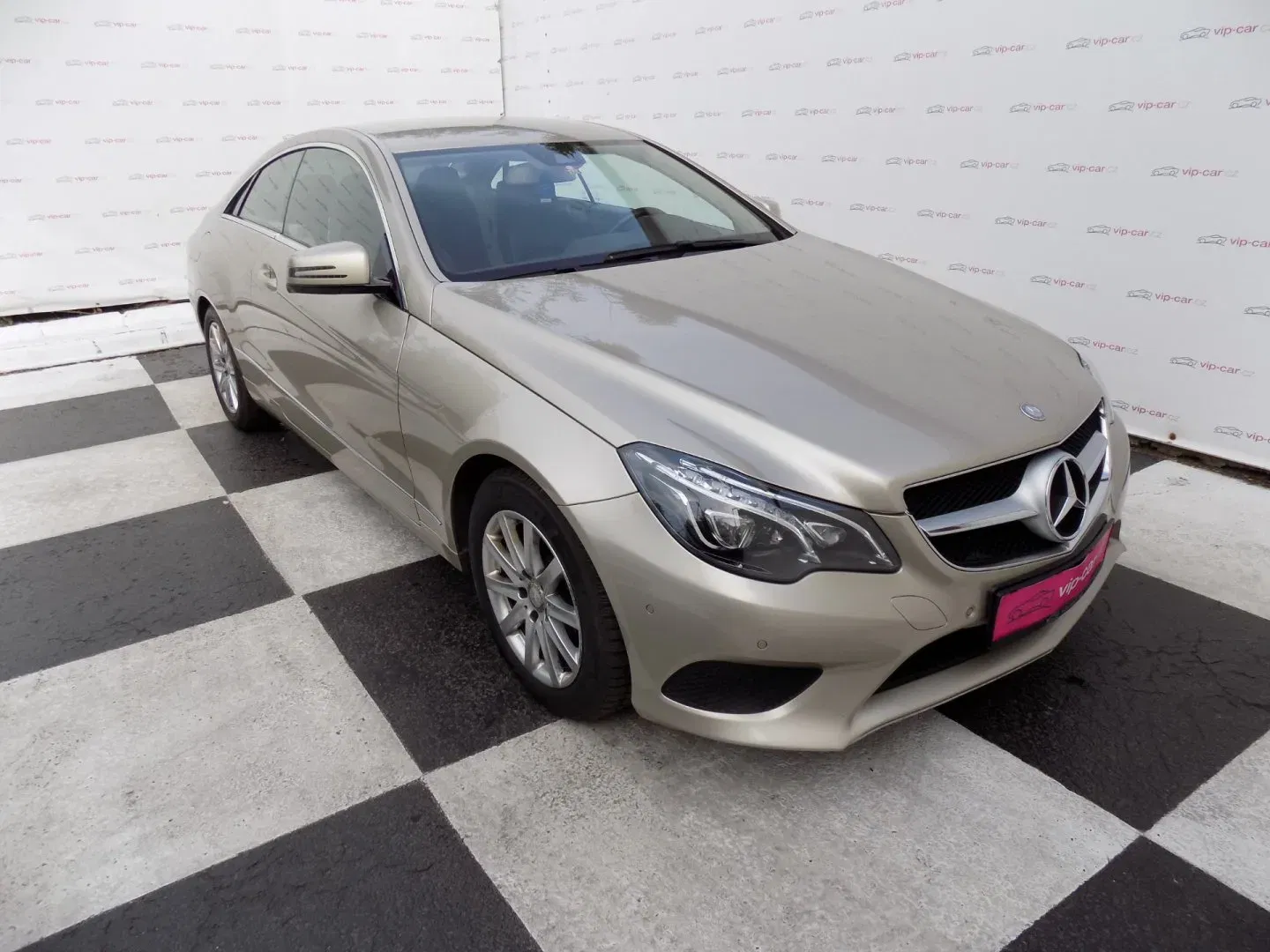 Mercedes-Benz Třídy E - Náhled 6