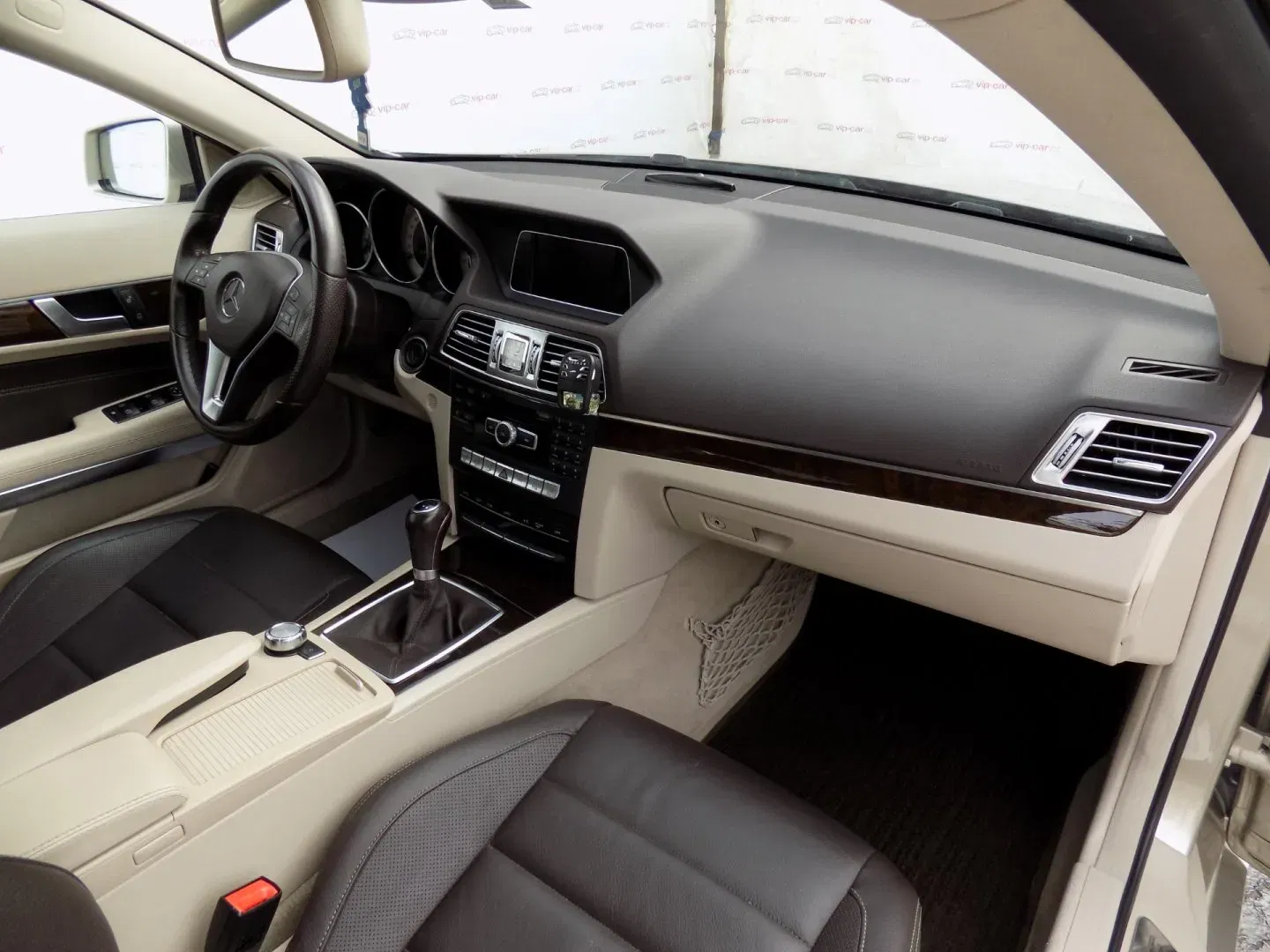 Mercedes-Benz Třídy E - Náhled 15