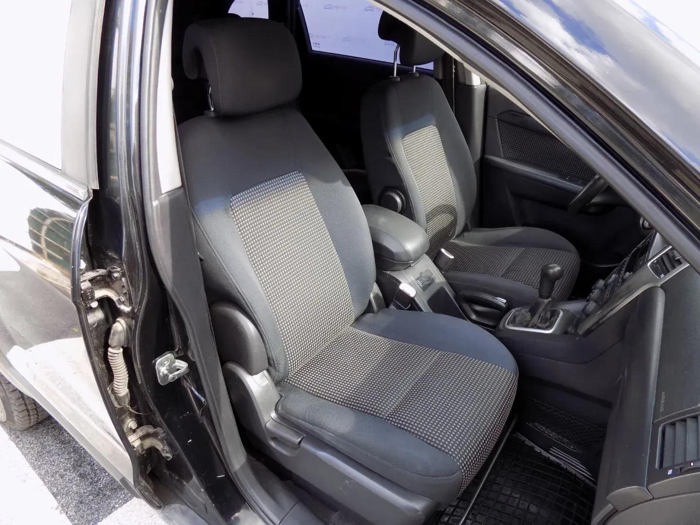 Chevrolet Captiva - Náhled 16