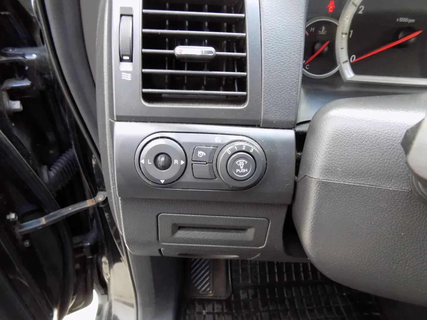 Chevrolet Captiva - Náhled 22