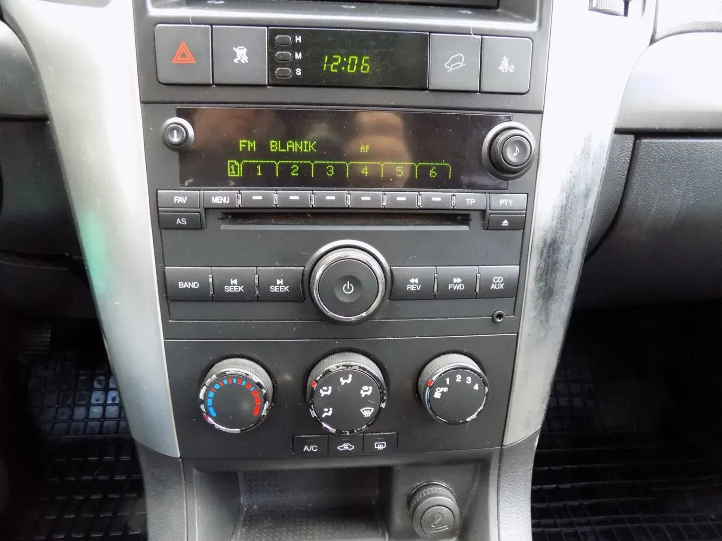 Chevrolet Captiva - Náhled 28