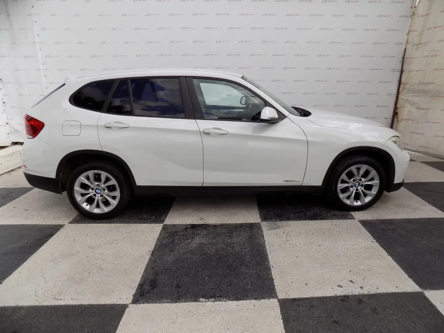 BMW X1 - Náhled 6