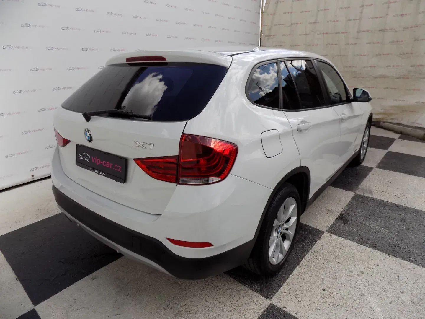 BMW X1 - Náhled 7