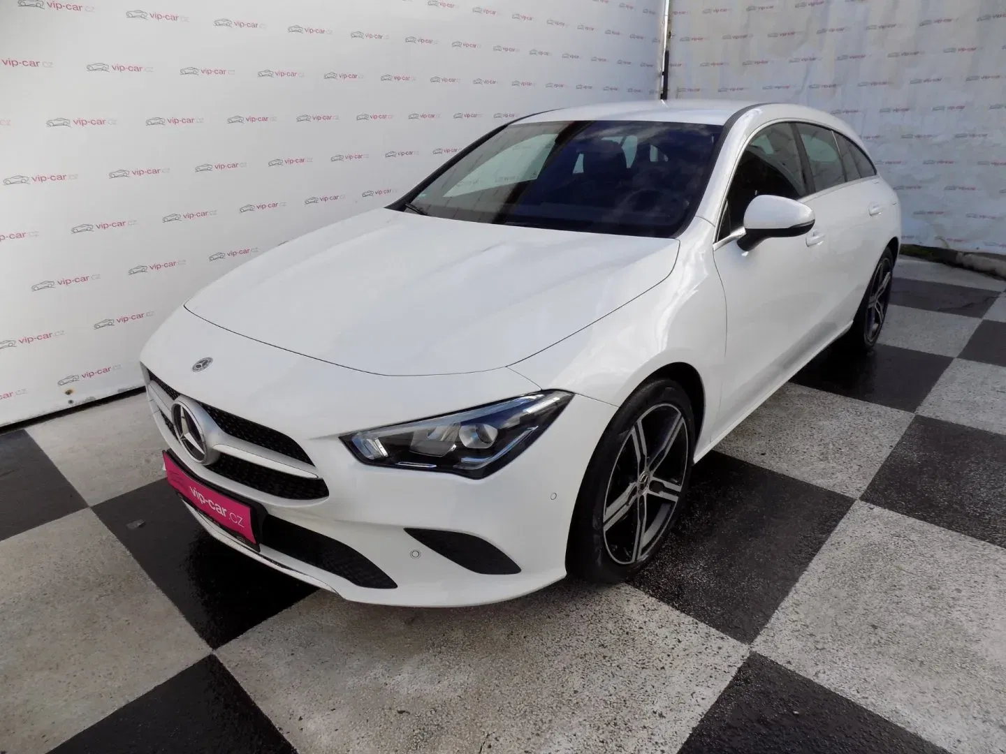 Mercedes-Benz CLA - Obrázek 1